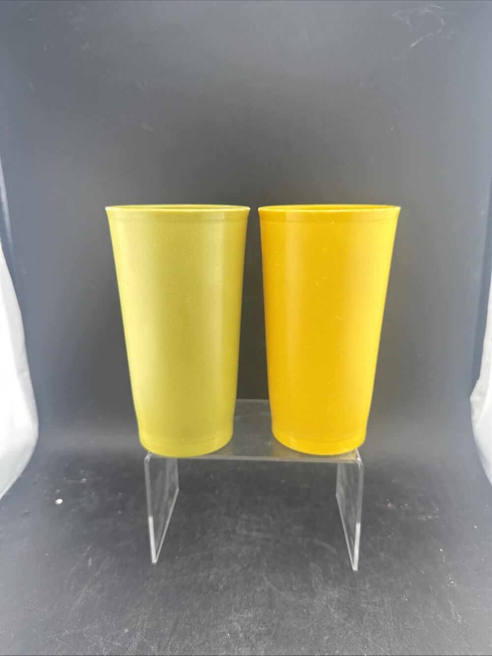 Vtg Tupperware 12 oz Tumblers 873 Citron Chartreuse Harvest Gold Yellow Set of 2